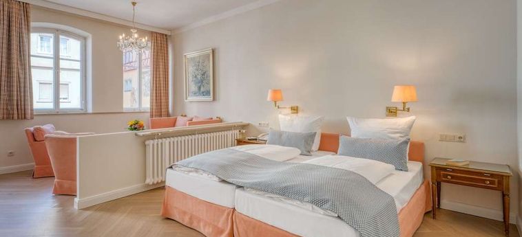 Hotel Eisenhut Rothenburg Ob Der Tauber: Foto 