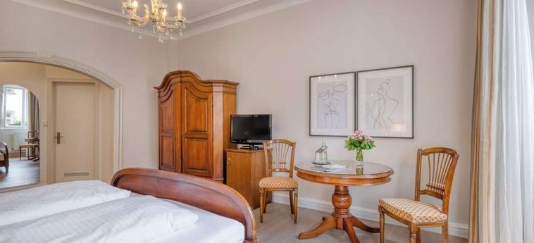 Hotel Eisenhut Rothenburg Ob Der Tauber: Foto 