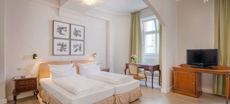Hotel Eisenhut Rothenburg Ob Der Tauber : Photo 