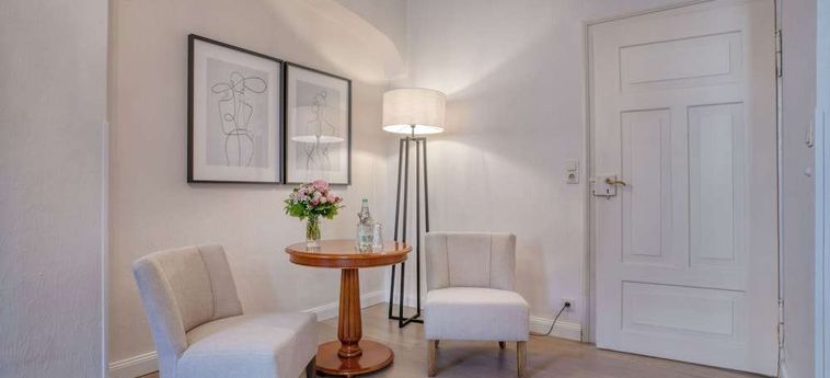 Hotel Eisenhut Rothenburg Ob Der Tauber: Foto 
