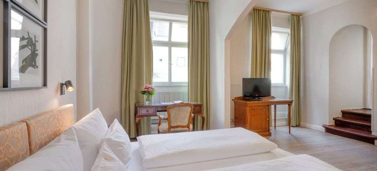 Hotel Eisenhut Rothenburg Ob Der Tauber: Foto 