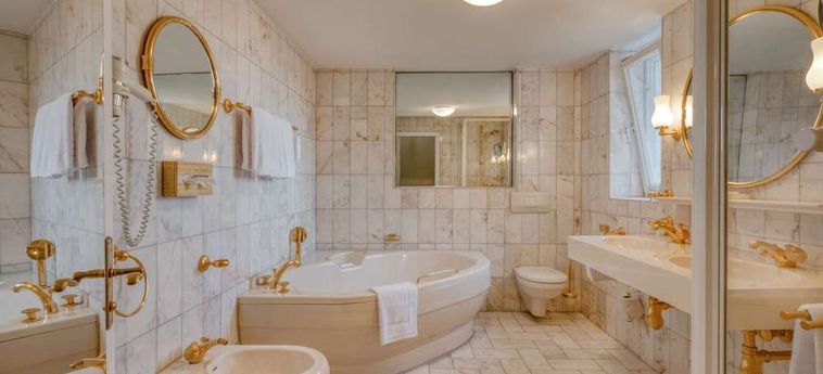 Hotel Eisenhut Rothenburg Ob Der Tauber: Foto 