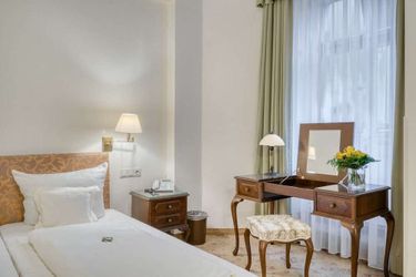 Hotel Eisenhut:  ROTHENBURG OB DER TAUBER