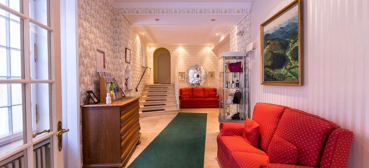 Hotel Goldener Hirsch Bed &Amp; Breakfast Rothenburg Ob Der Tauber: Foto 