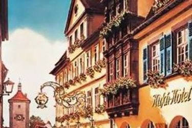Hotel Goldener Hirsch Bed & Breakfast:  ROTHENBURG OB DER TAUBER