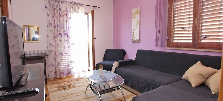 Apartment Ana 1068 Rovigno - Istria: Foto 