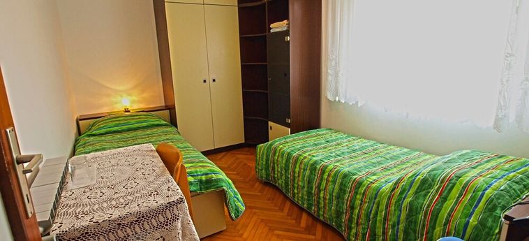Hotel Rooms Milan 1370 Rovigno - Istria: Foto 
