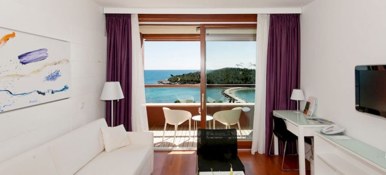 Maistra Select All Suite Island Hotel Istra:  ROVINJ - ISTRIA