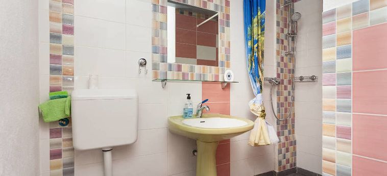 Roundabout Hostel - Hostel Rovinj - Istrie : Photo 