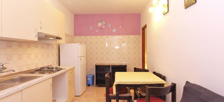 Apartment Ana 1068 Rovinj - Istrie : Photo 