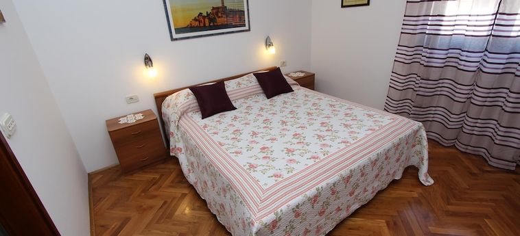 Hotel Lea Double Room Rovinj Rovinj - Istrien: Foto 