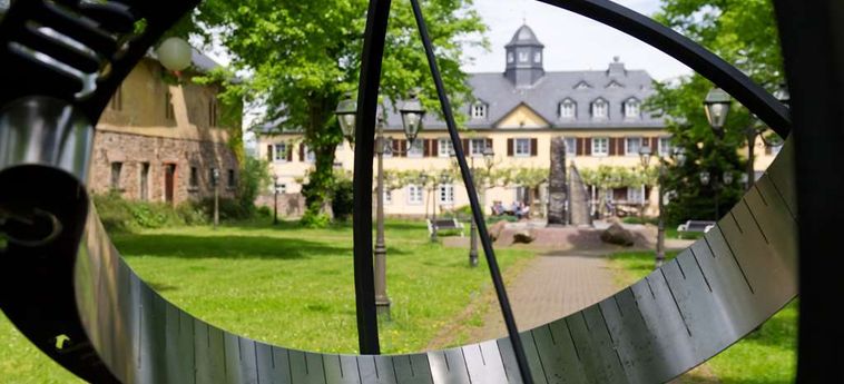 Hotel Jagdschloss Niederwald:  RUEDESHEIM