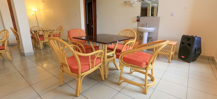Faraja Hotel:  RUHENGERI