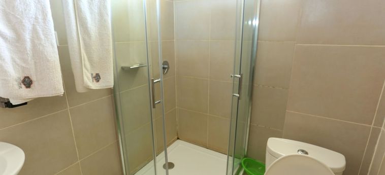 Faraja Hotel:  RUHENGERI