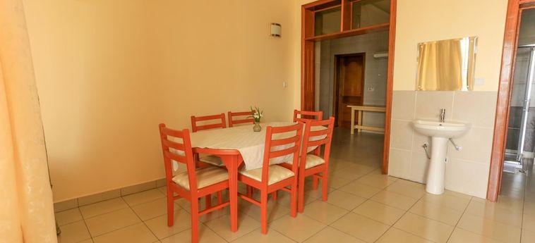 Faraja Hotel:  RUHENGERI