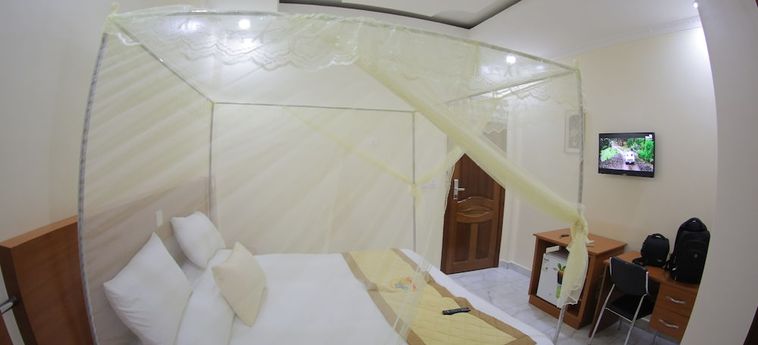 Fatima Hotel:  RUHENGERI