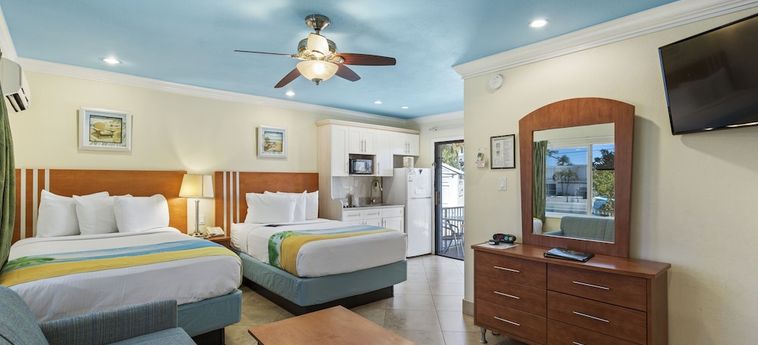 Hotel Bayview Plaza Waterfront Resort:  SAINT PETE BEACH (FL)