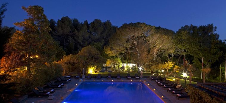 Hotel Le Vallon De Valrugues & Spa:  SAINT REMY DE PROVENCE