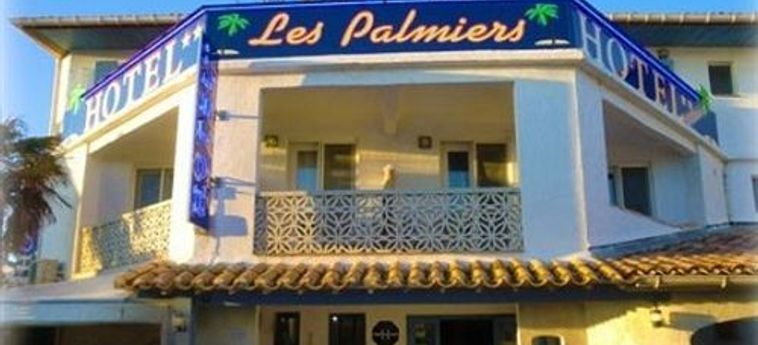 Hotel LES PALMIERS EN CAMARGUE