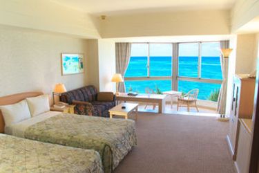 Hotel Hafa Adai Beach:  SAIPAN