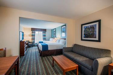 Hotel Holiday Inn Express & Suites Salamanca:  SALAMANCA (NY)
