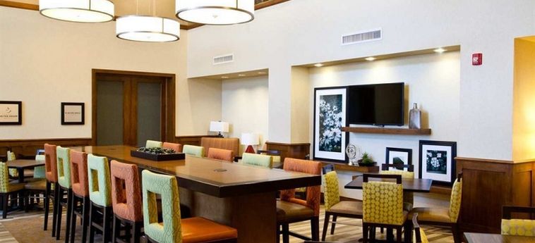 Hotel Hampton Inn & Suites Salinas:  SALINAS (CA)