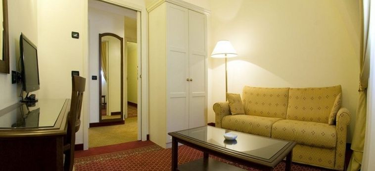 Hotel Villa Fiorita:  SALSOMAGGIORE TERME - PARMA