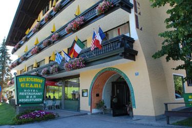 Hotel Berghof Graml:  SALZBURG