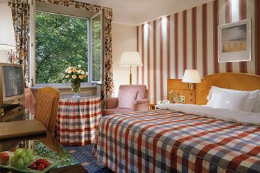 Hotel Sheraton Grand Salzburg:  SALZBURG