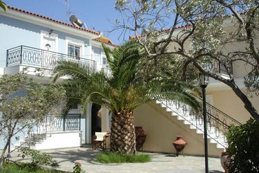 Dryoussa Apartments:  SAMOS