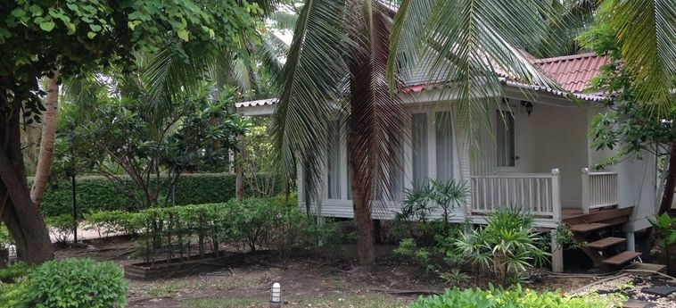 Hotel Young Coconut Garden Home Resort:  SAMUT SONGKHRAM