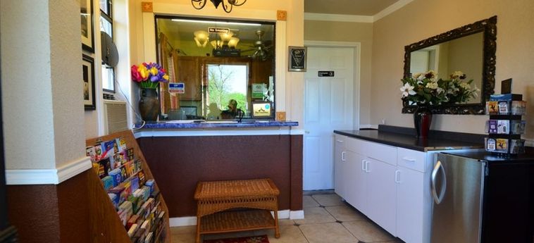 Hotel Americas Best Value Inn San Antonio Downtown Riverwalk San Antonio (Tx) : Photo 