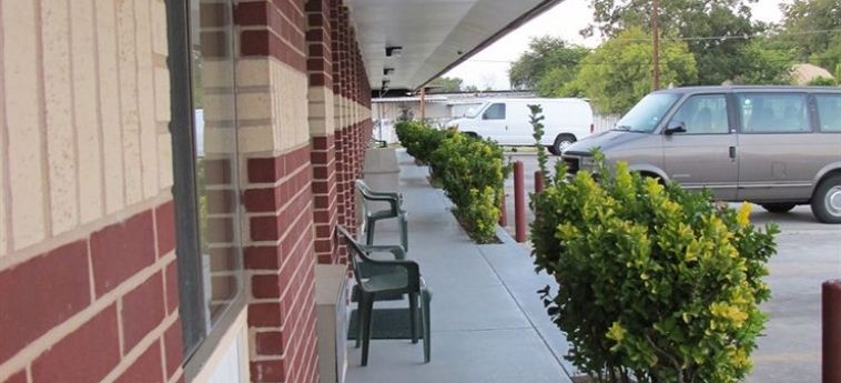 Hotel Americas Best Value Inn San Antonio Downtown Riverwalk San Antonio (Tx) : Photo 