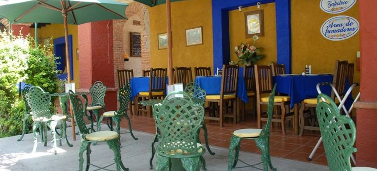 Hotel Y Restaurant Don Cenobio:  SAN PABLO VILLA DE MITLA - OAXACA