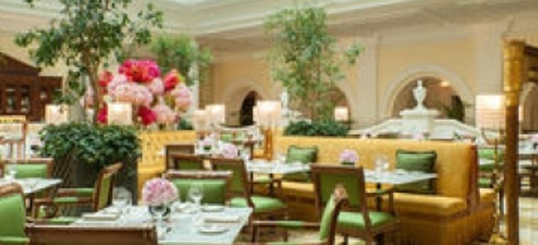 Four Seasons Hotel Lion Palace:  SAN PIETROBURGO