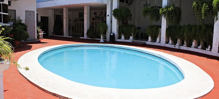Hotel Grecia Real:  SAN SALVADOR