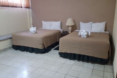 Eco Hotel Mariscal San Salvador: Photo 