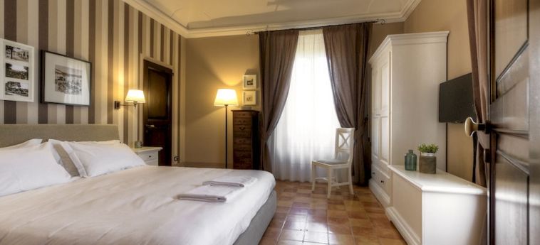 Hotel La Villa Teloni:  SAN SEVERINO MARCHE - MACERATA