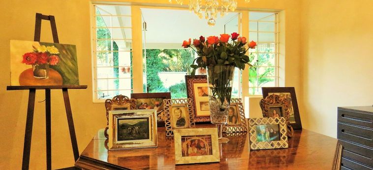 Hotel Vair's Place:  SANDTON