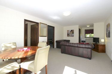 Grosvenor Court Apartments Hobart:  SANDY BAY