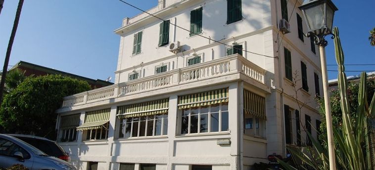 Hotel Villa La Brise:  SANREMO - IMPERIA