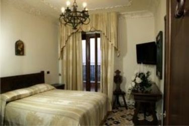Hotel Villa Palmentiello:  SANT'ANTONIO ABATE - NAPOLI