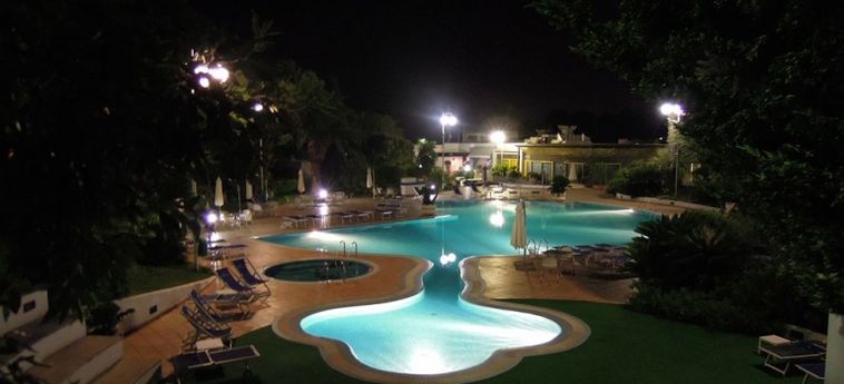 Hotel Santa Lucia:  SANTA CESAREA TERME - LECCE
