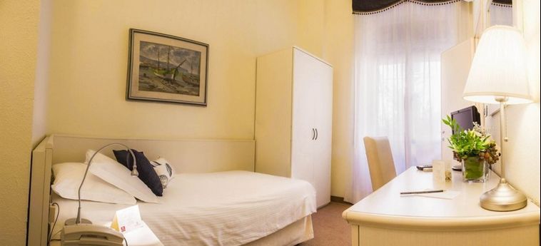 Hotel Tigullio Et De Milan:  SANTA MARGHERITA LIGURE - GENES