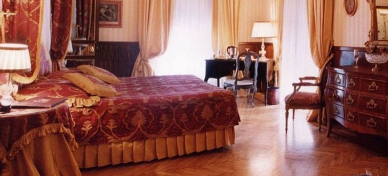 Hotel Jolanda:  SANTA MARGHERITA LIGURE - GENOVA