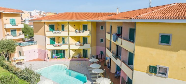 Hotel Residence I Mirti Bianchi:  SANTA TERESA DI GALLURA - SASSARI