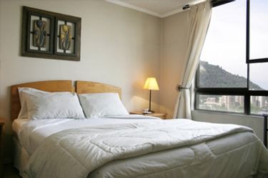 Hotel Bellas Artes Suites:  SANTIAGO DE CHILE