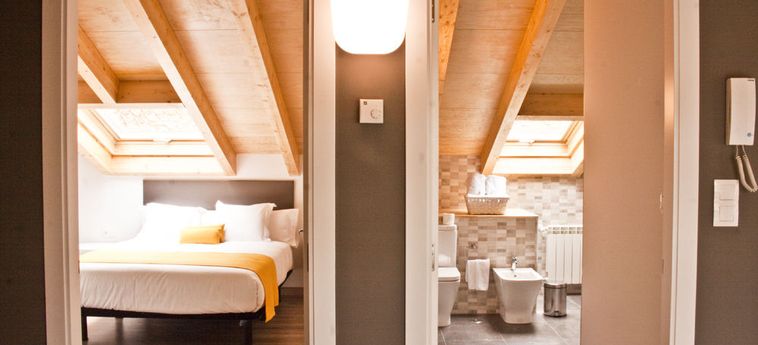 Hotel Apartamentos Lux Santiago Santiago De Compostela: Foto 