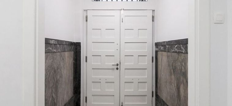 Hotel Apartamentos Lux Santiago Santiago De Compostela: Foto 