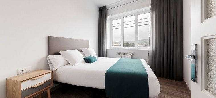 Hotel Apartamentos Lux Santiago Santiago De Compostela: Foto 